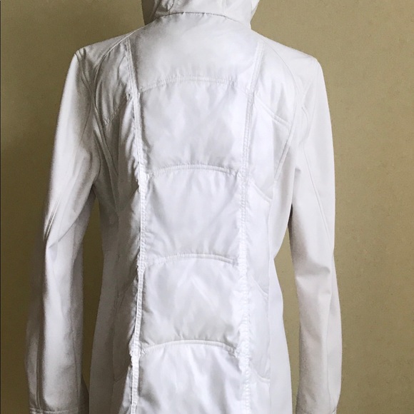 Guess Puffer Coat Sixe XL - Picture 5 of 8